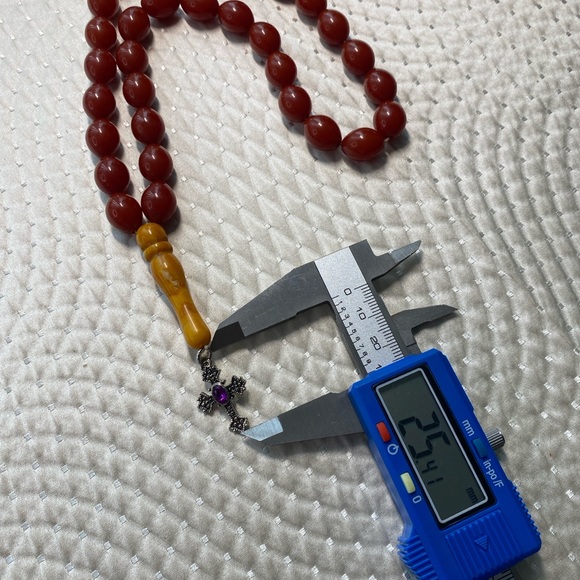 Vintage Bakelite Prayer Beads – Cherry Red Phenolic Resin – 1950s - Picture 5 of 15